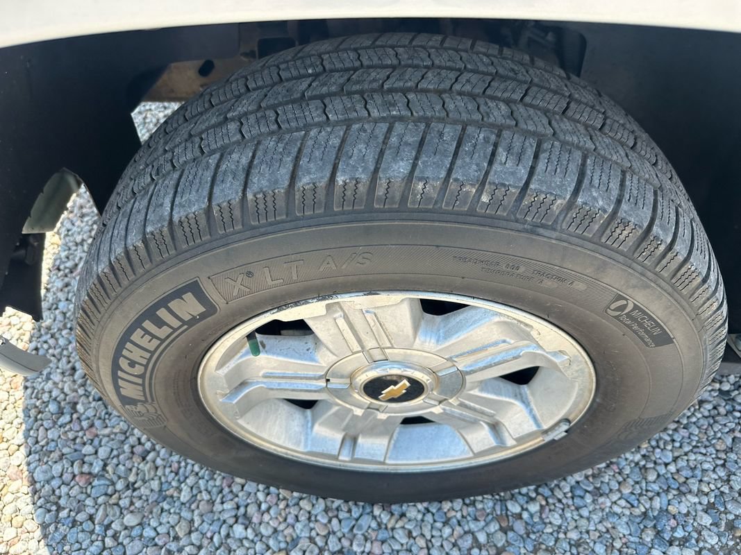 Used 2012 Chevrolet Avalanche LT AWD/4WD image 39