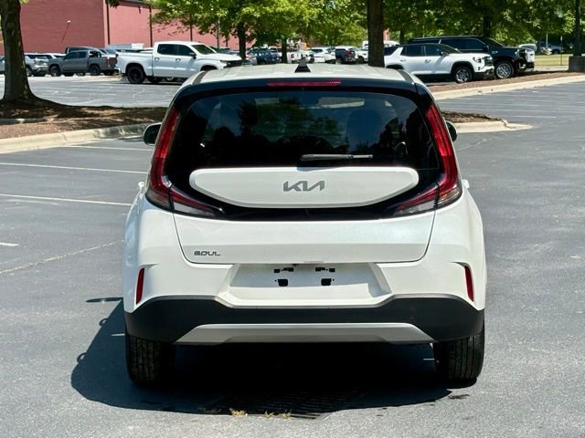 Used 2025 Kia Soul LX w/ LX Technology Package image 6
