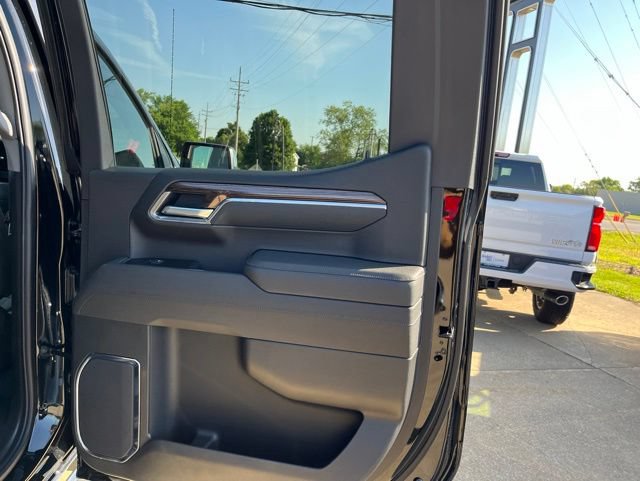 New 2026 Chevrolet Silverado 1500 LT w/ Leather Package AWD/4WD image 20