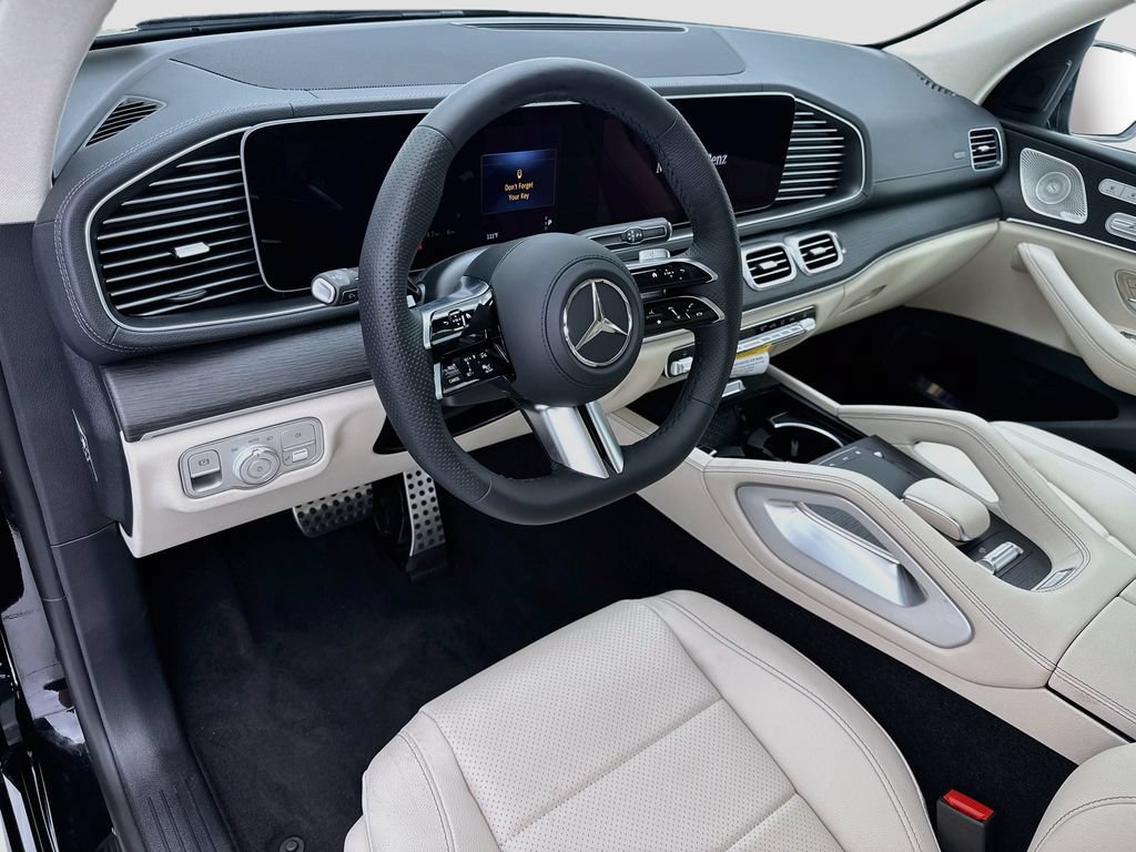 New 2026 Mercedes-Benz GLS 450 4MATIC image 9