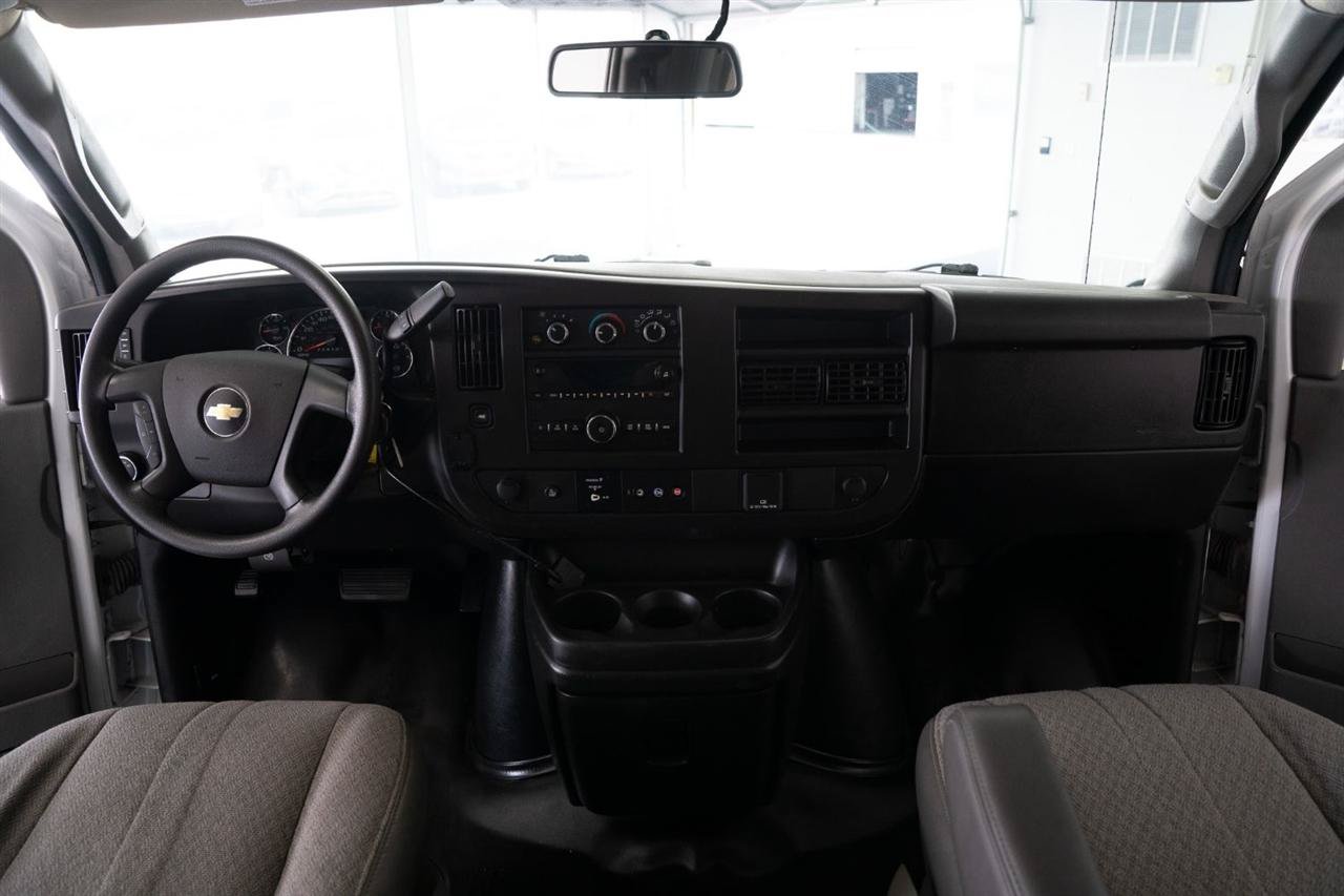 Used 2019 Chevrolet Express 2500 w/ Driver Convenience Package RWD image 16