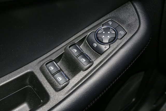 Used 2024 Ford Edge SEL w/ Convenience Package image 36