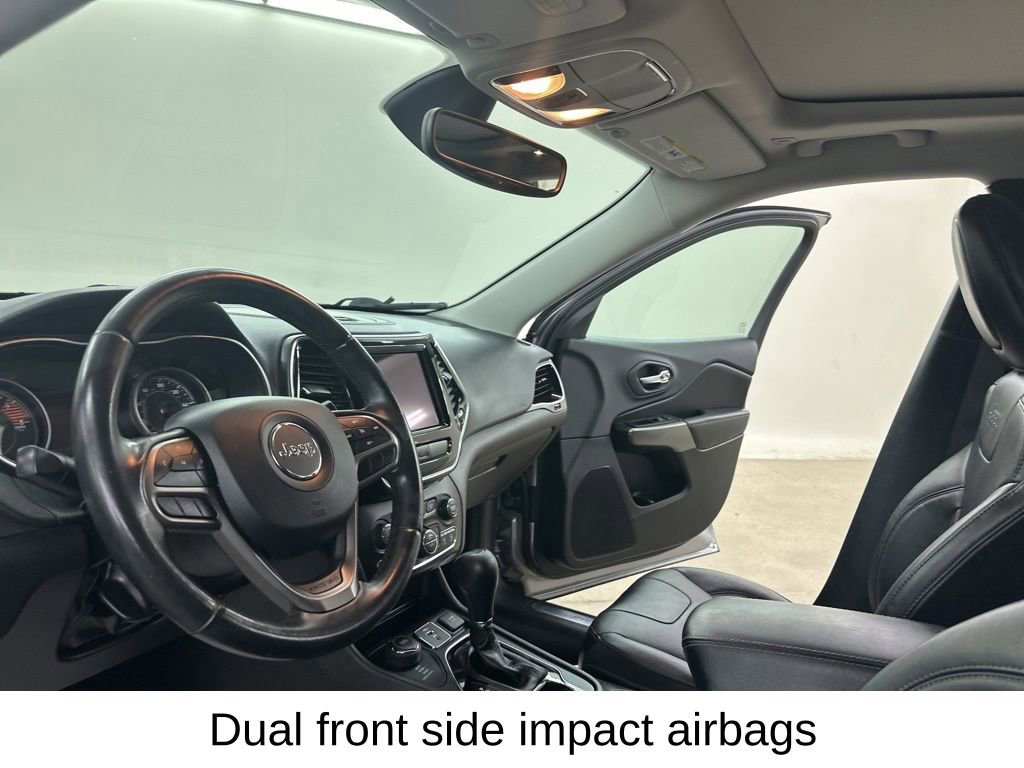 Used 2019 Jeep Cherokee Limited w/ Luxury Group image 32