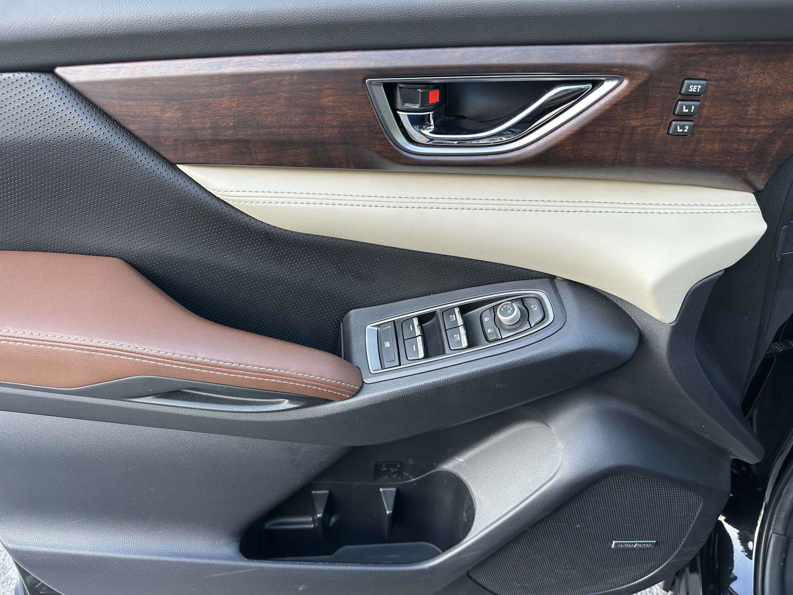 Used 2022 Subaru Ascent Touring w/ Popular Package #2A image 17