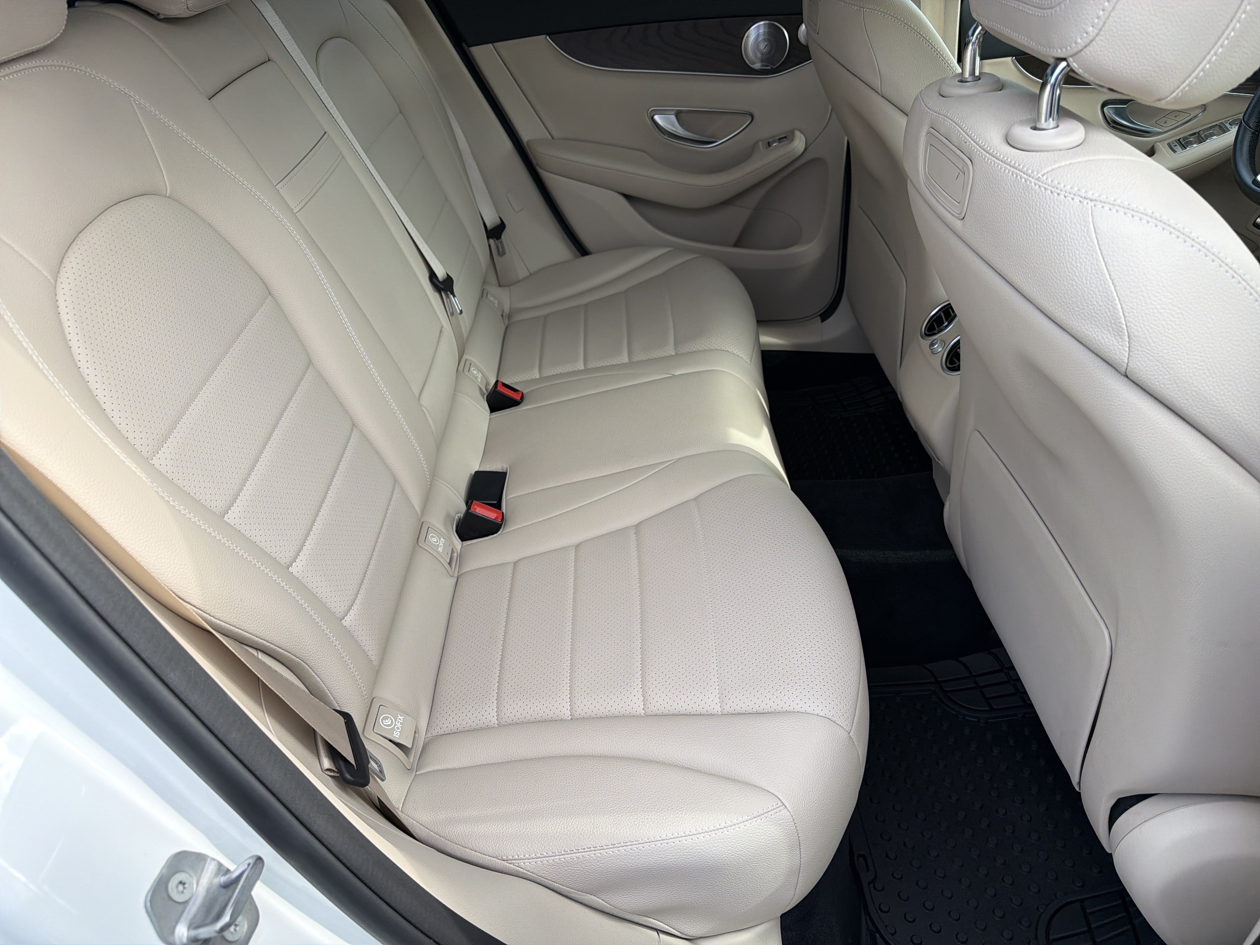 Used 2019 Mercedes-Benz GLC 300 image 13
