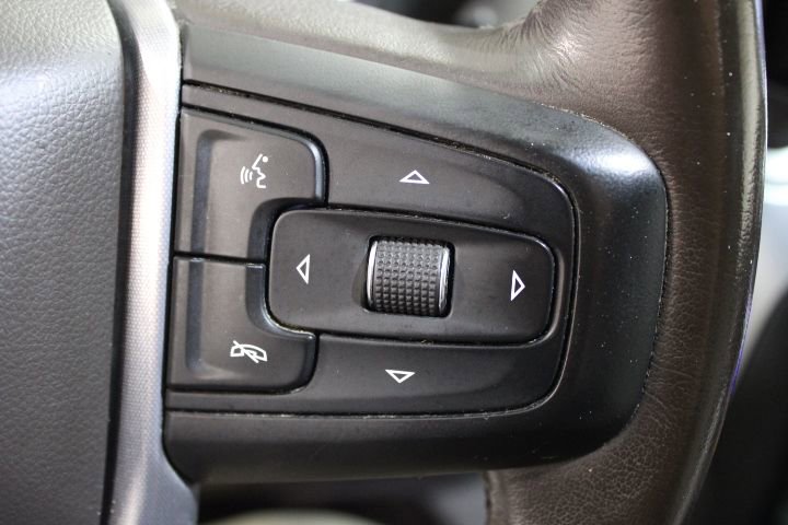 Used 2021 GMC Sierra 1500 SLT image 30