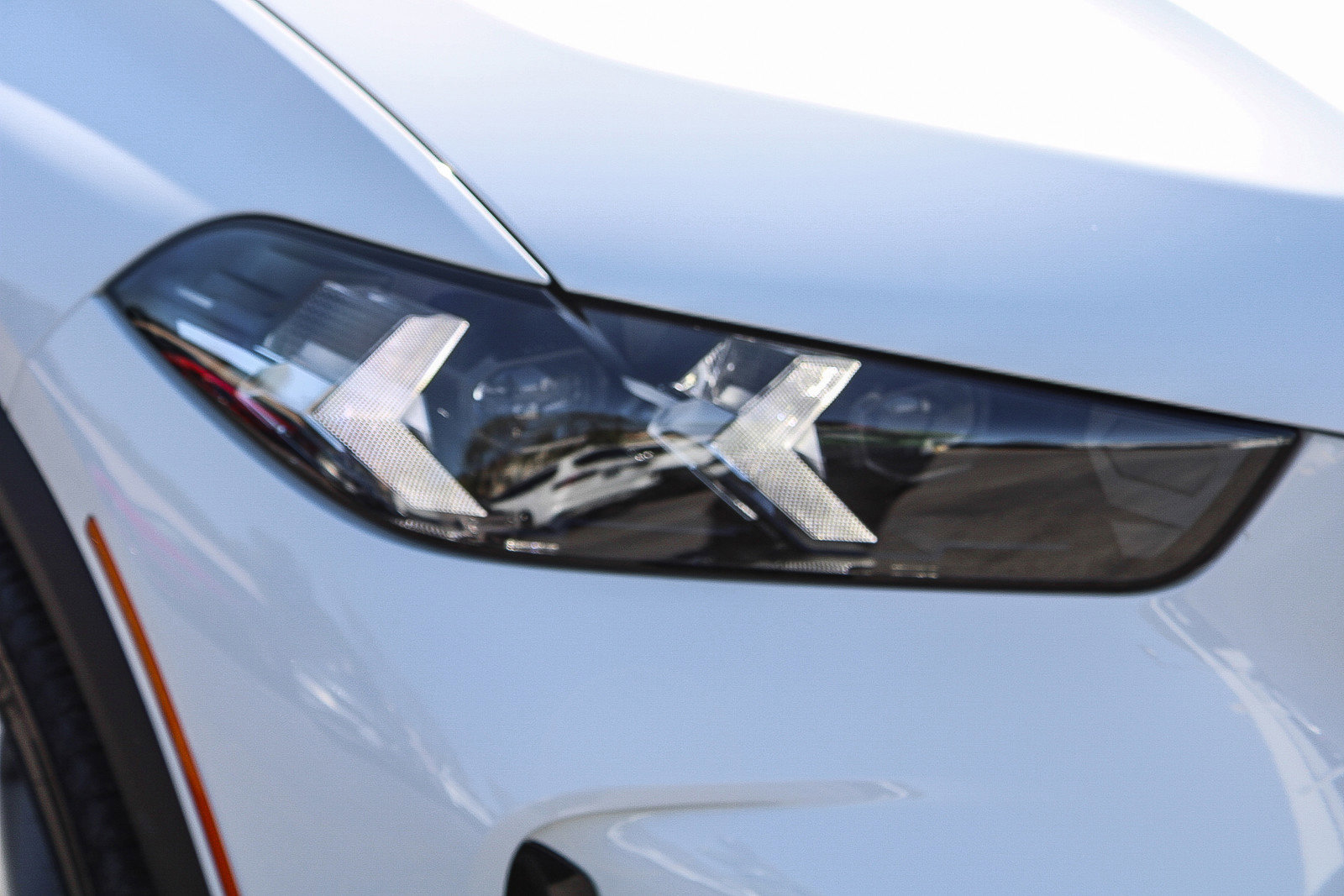 Used 2024 BMW X5 sDrive40i w/ Parking Assistance Package image 8