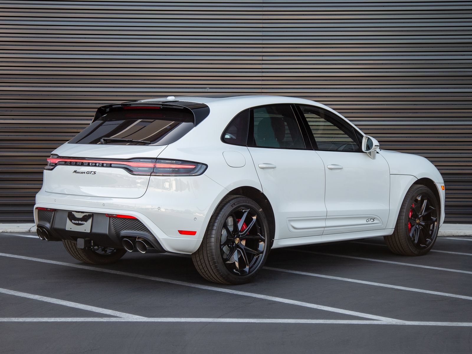 New 2026 Porsche Macan GTS AWD/4WD image 7