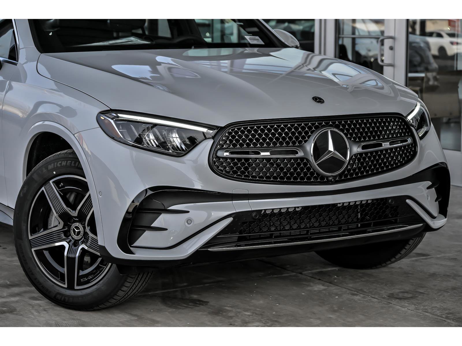 New 2026 Mercedes-Benz GLC 300 4MATIC image 2