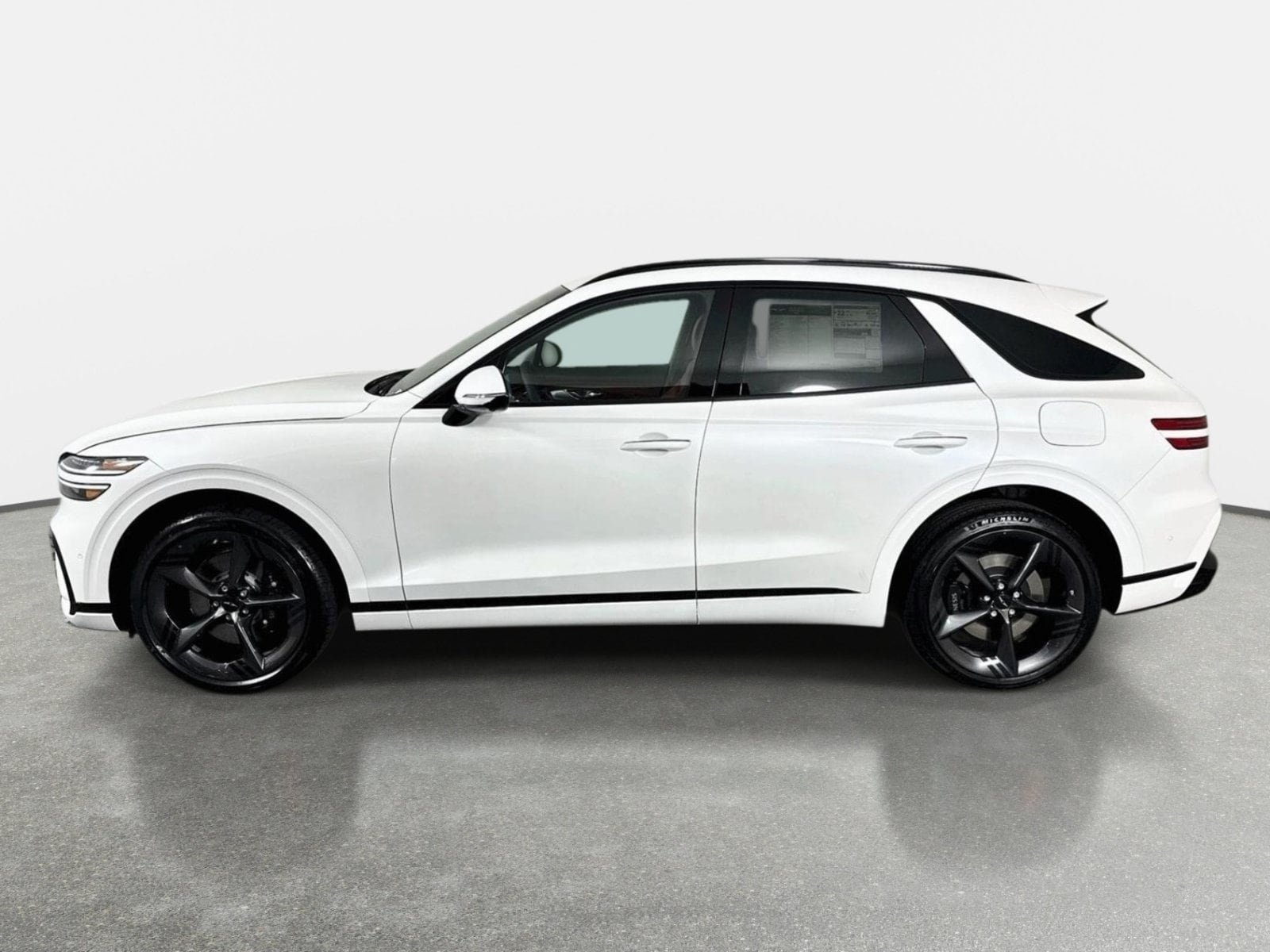 New 2027 Genesis GV70 2.5T Sport Prestige AWD/4WD image 8