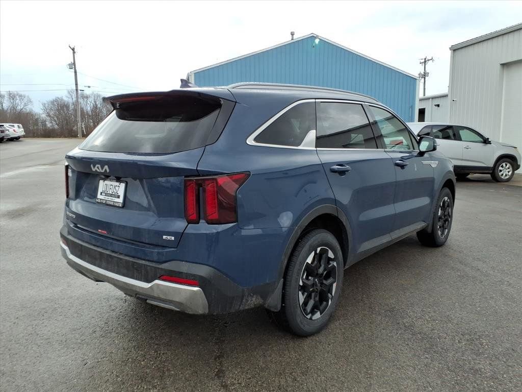 New 2026 Kia Sorento S image 6