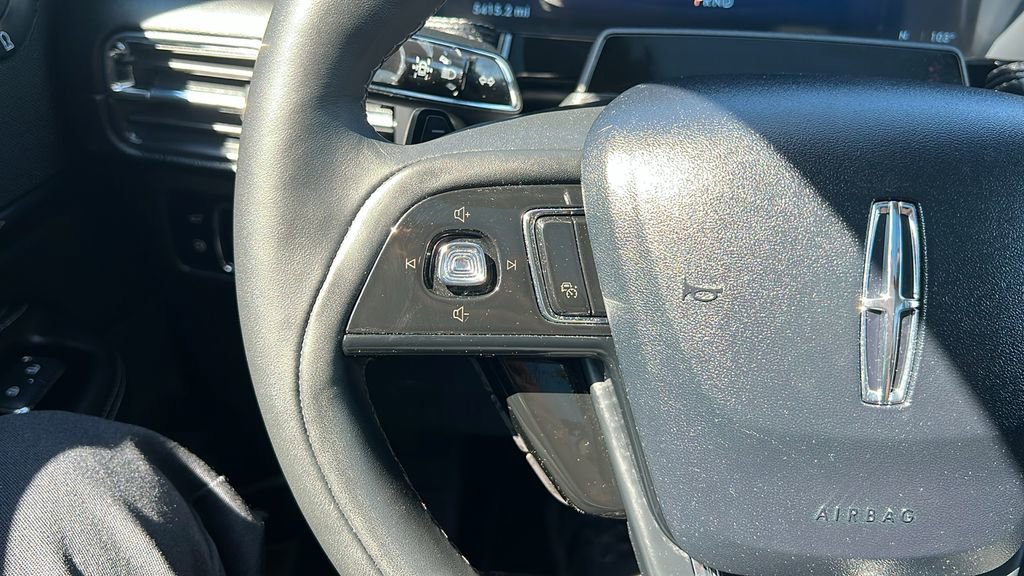 Used 2025 Lincoln Corsair Grand Touring w/ Equipment Group 302A image 19