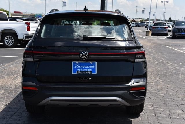 Certified 2025 Volkswagen Taos S FWD image 6