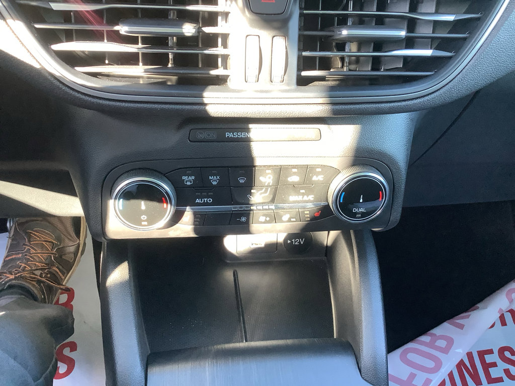 Used 2023 Ford Escape Active image 18