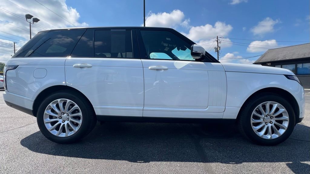 Used 2018 Land Rover Range Rover HSE image 9