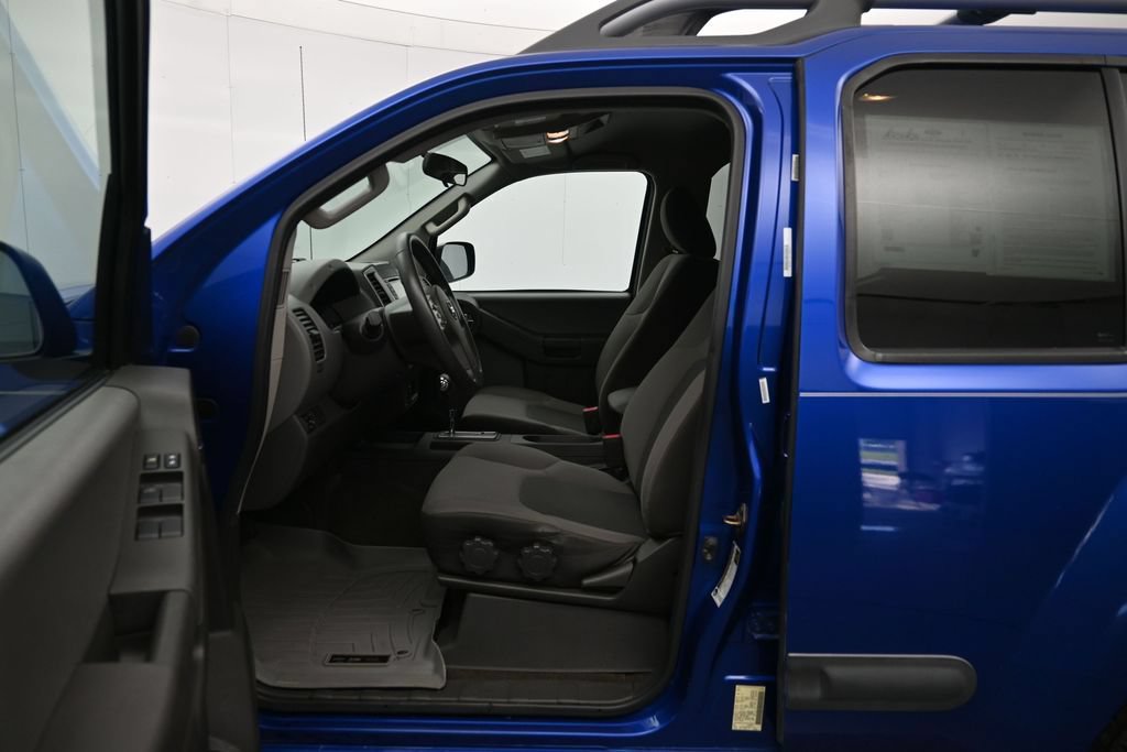 Used 2015 Nissan Xterra S w/ Value Package RWD image 19