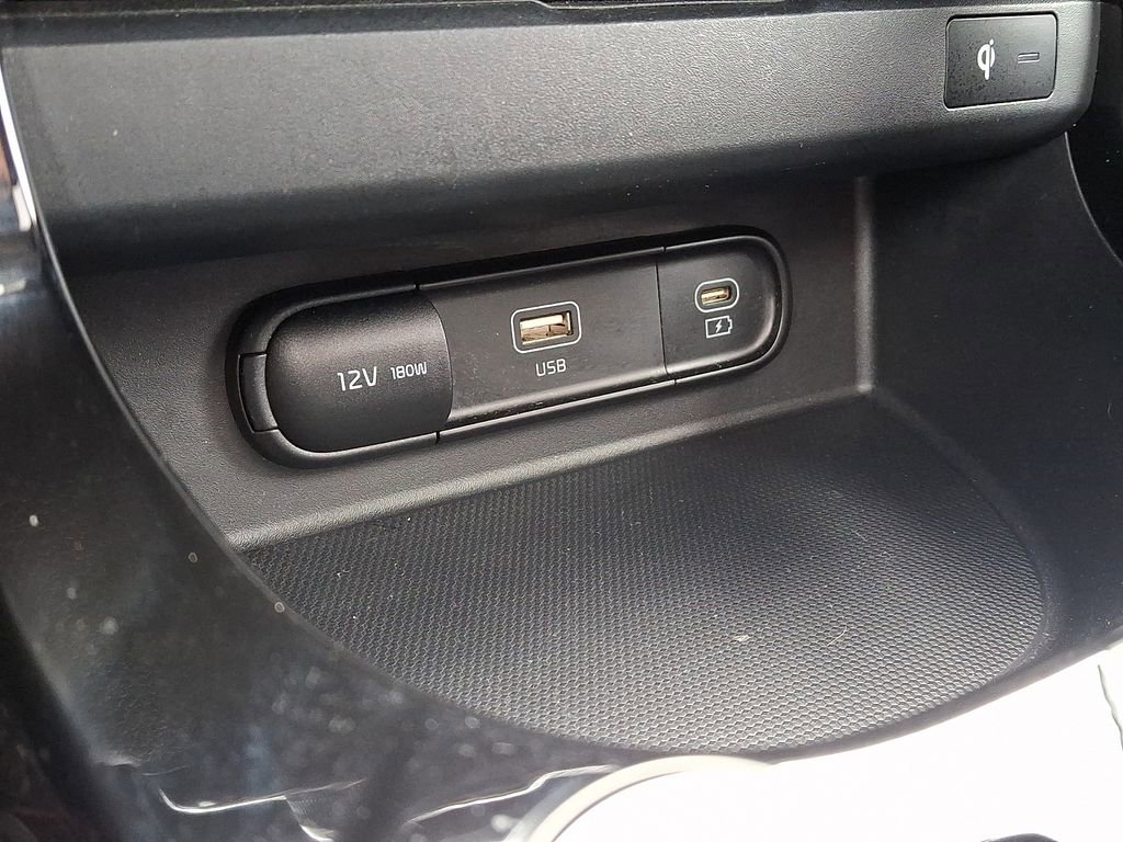 Used 2024 Kia Seltos EX image 25