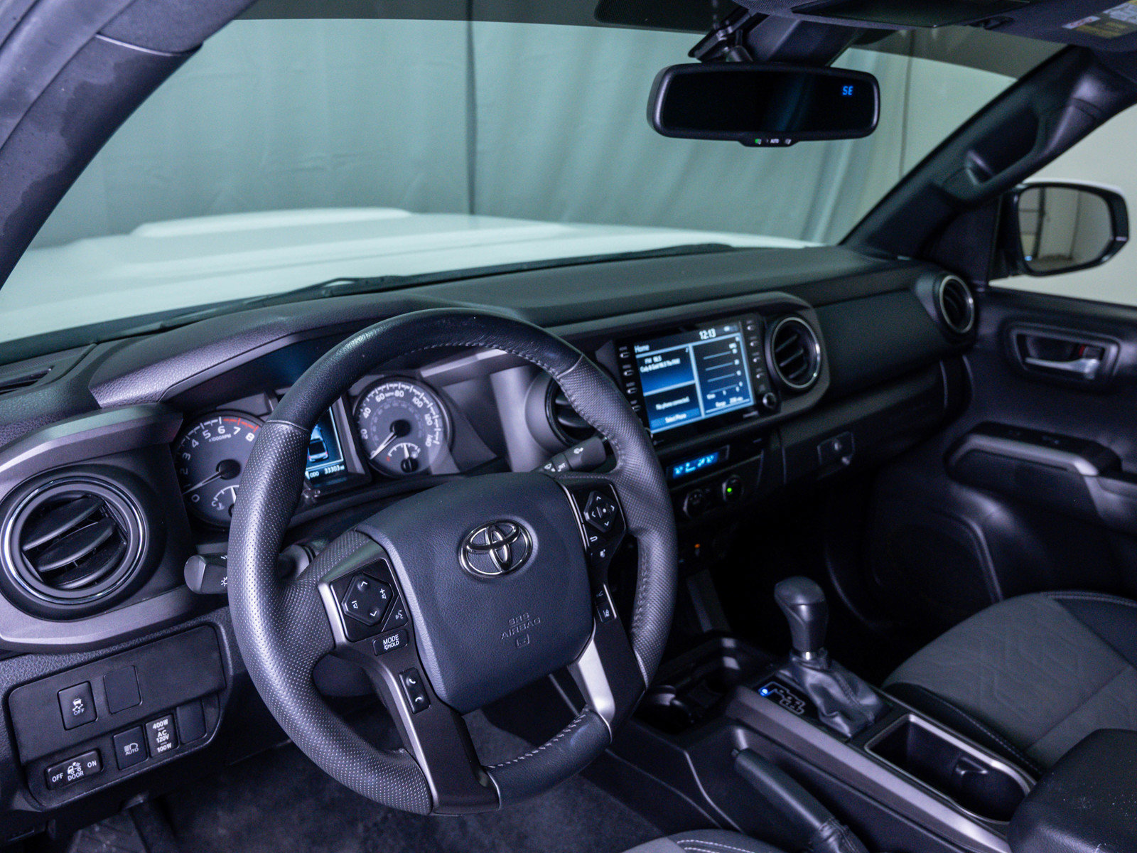 Used 2023 Toyota Tacoma TRD Sport AWD/4WD image 20