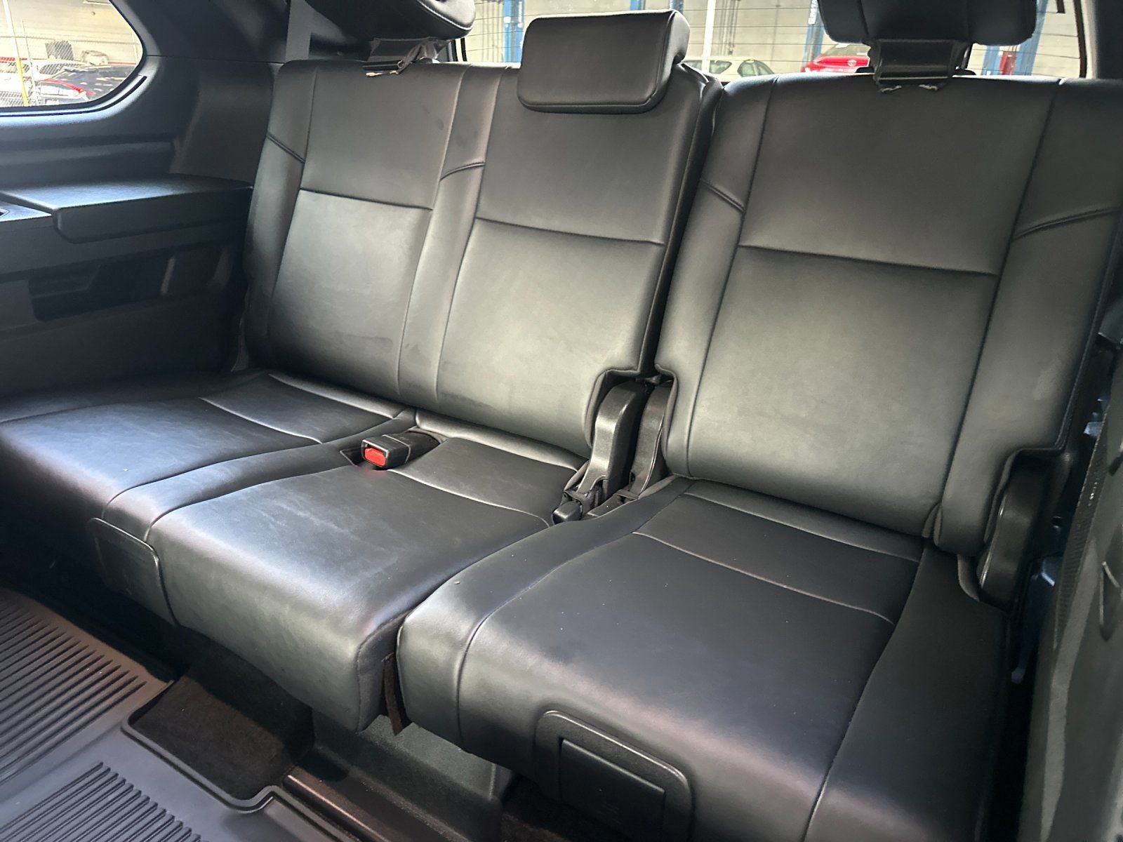 Used 2025 Toyota Sequoia Platinum AWD/4WD image 14
