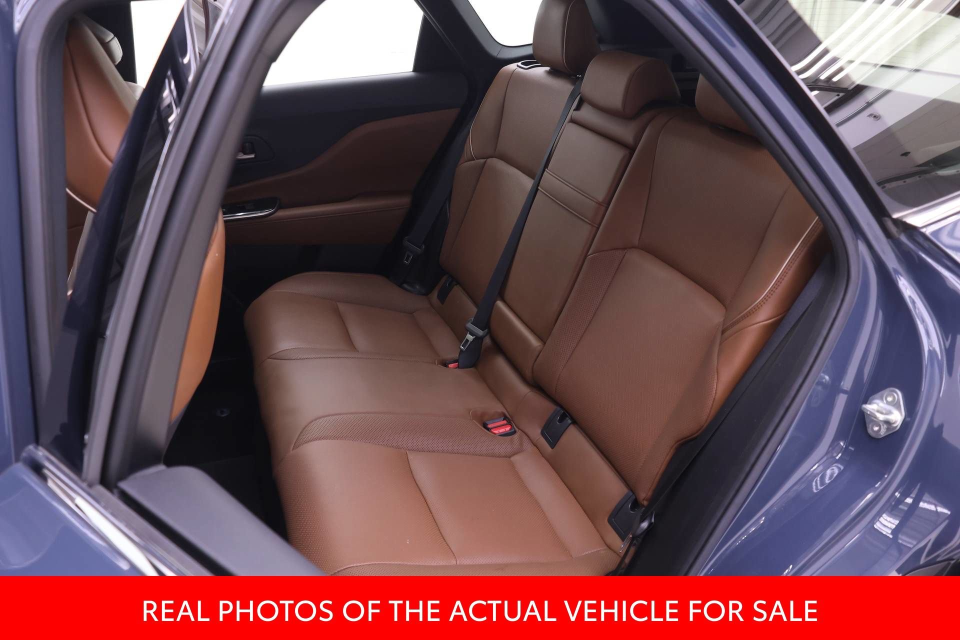 Certified 2025 Toyota Crown Signia AWD/4WD image 10