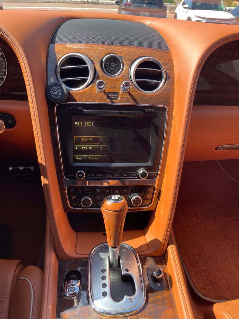 Used 2015 Bentley Flying Spur V8 AWD/4WD image 36