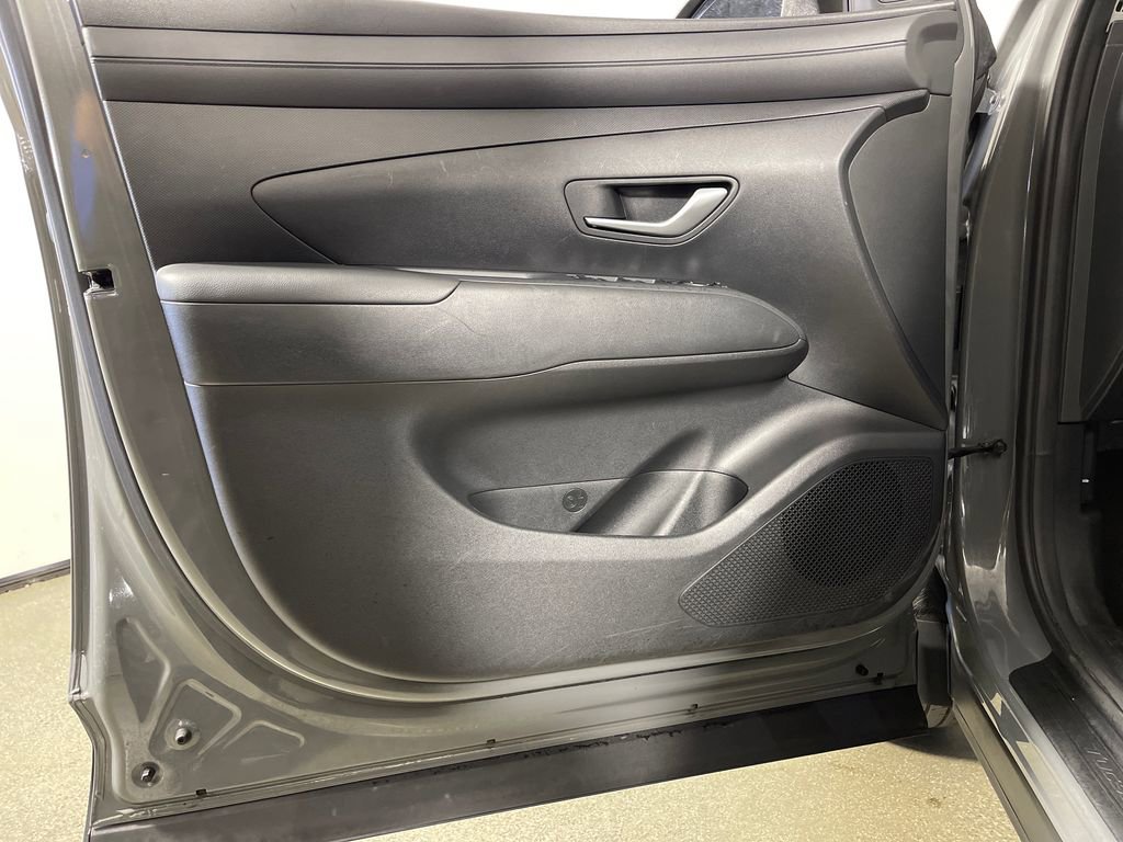 Certified 2025 Hyundai Tucson SEL AWD/4WD image 19