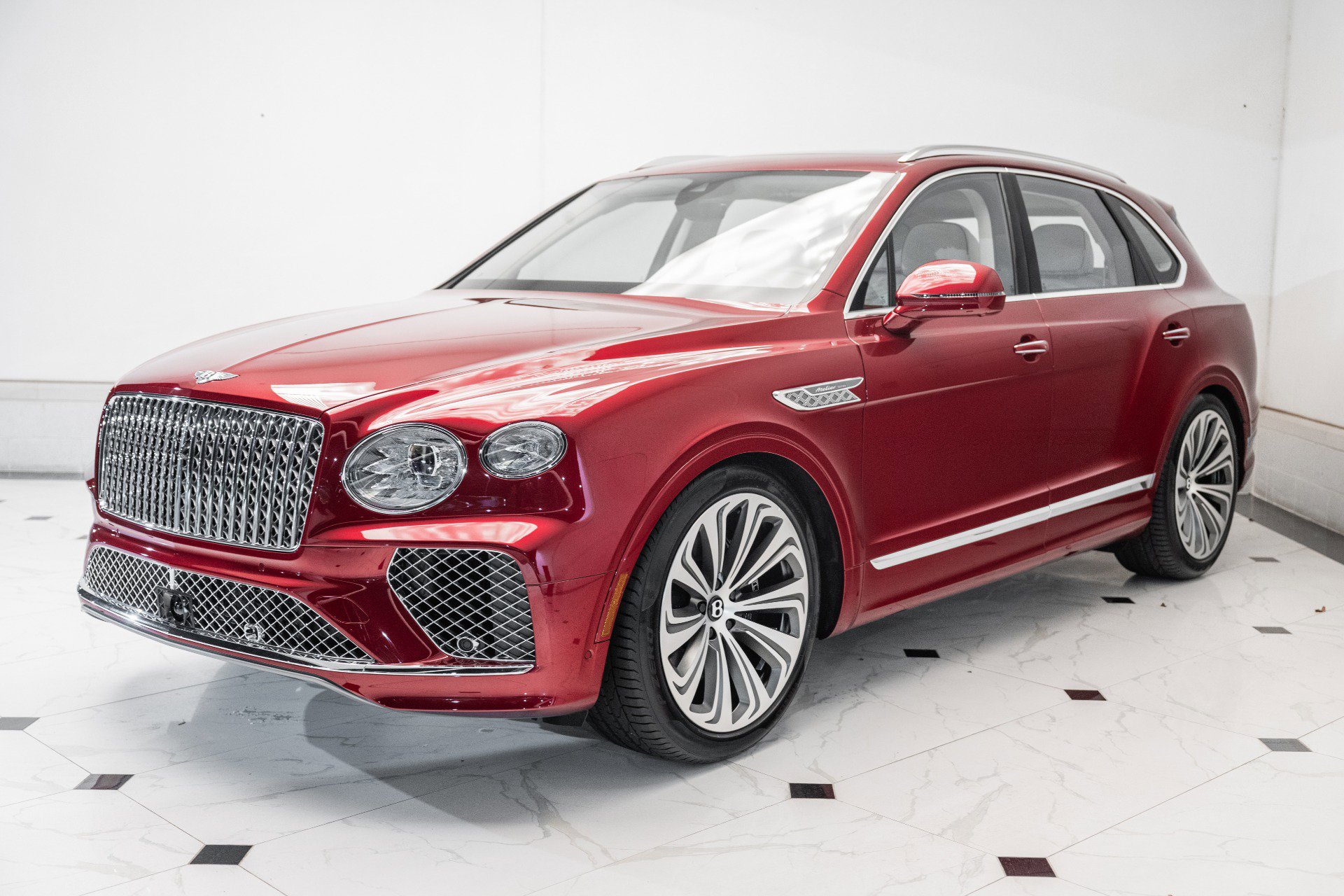 New 2025 Bentley Bentayga image 9
