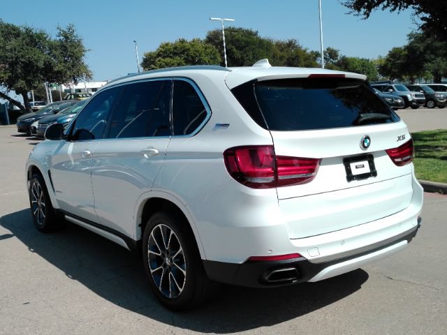 Used 2017 BMW X5 xDrive40e AWD/4WD image 12