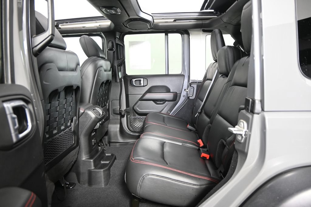 Used 2021 Jeep Wrangler Unlimited Rubicon AWD/4WD image 18