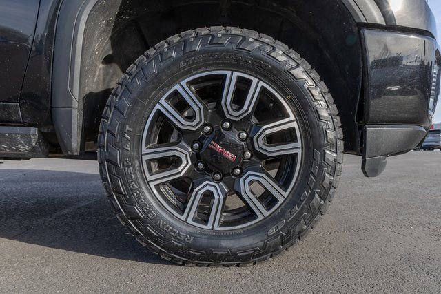Used 2023 GMC Sierra 2500 AT4 w/ AT4 Premium Plus Package AWD/4WD image 12