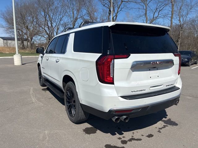 Used 2021 GMC Yukon XL Denali image 11