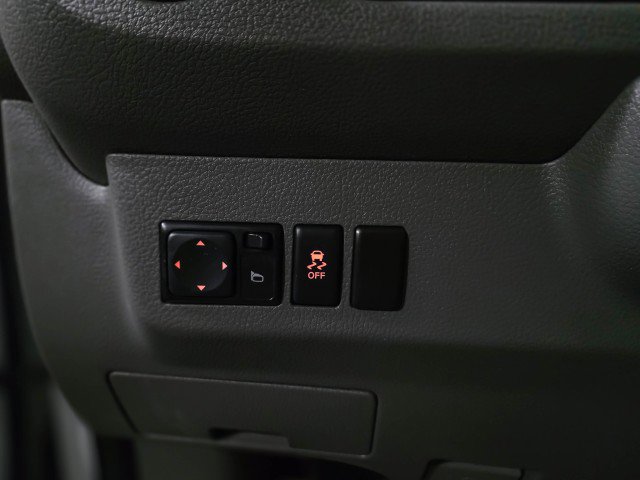 Used 2019 Nissan NV 3500 SL image 27