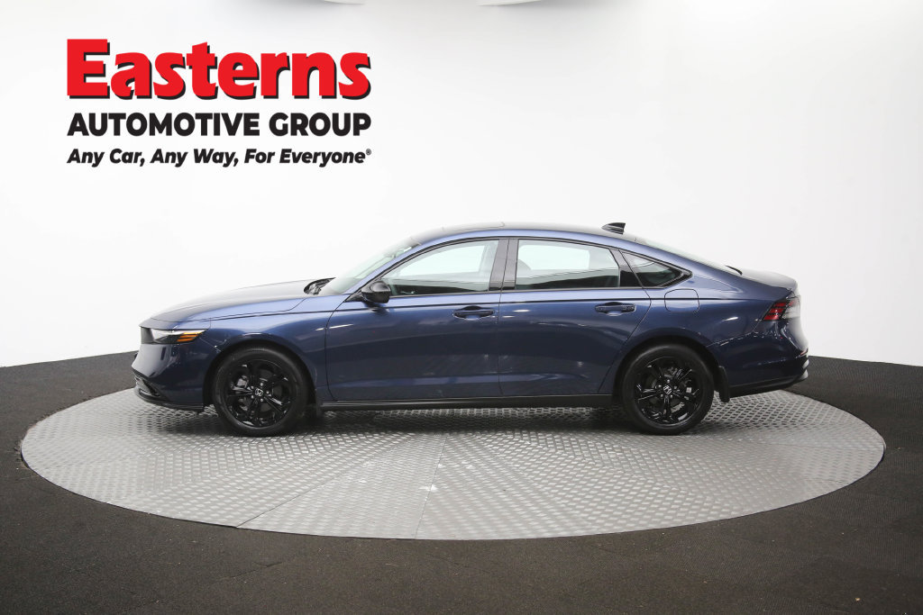 Used 2025 Honda Accord SE image 61