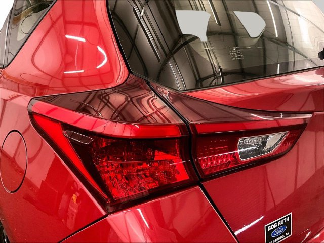Used 2017 Toyota Corolla iM FWD image 29