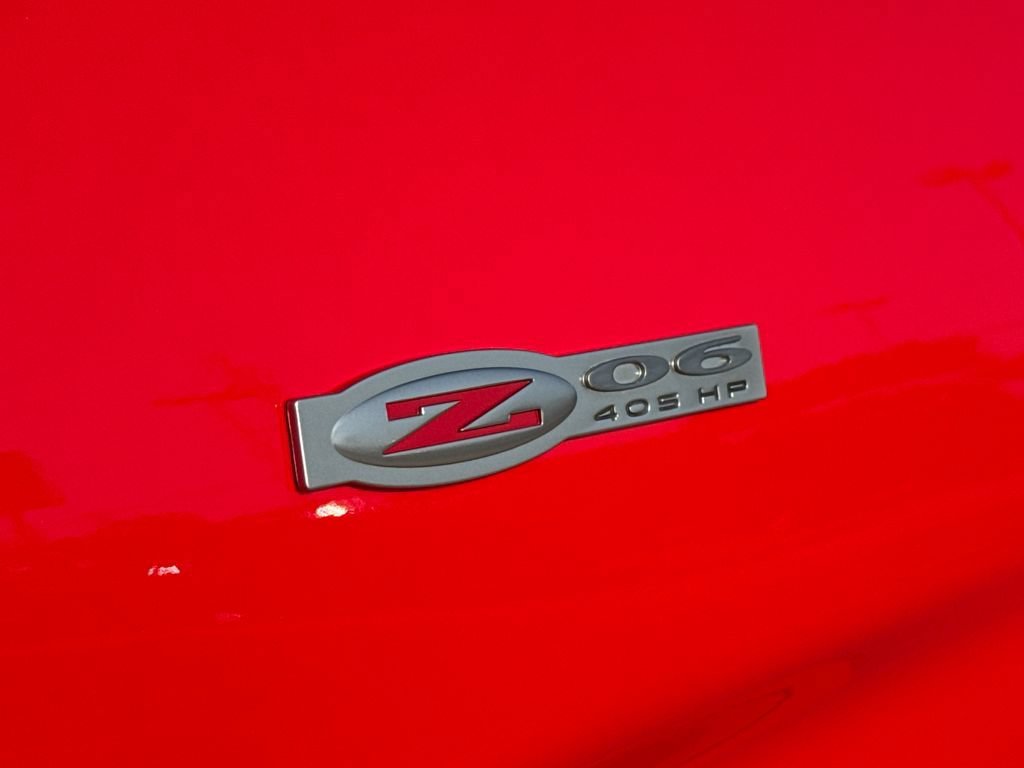 Used 2003 Chevrolet Corvette Z06 w/ Memory Package, 3 Drivers RWD image 11
