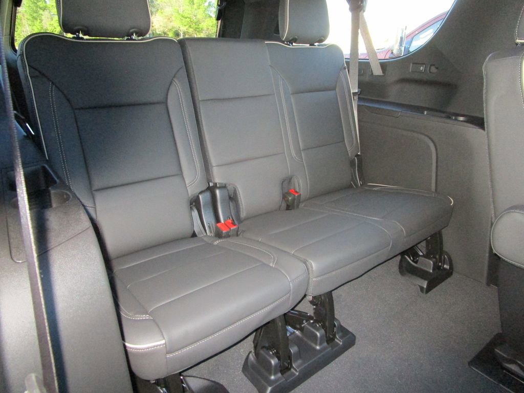 New 2026 GMC Yukon XL Elevation w/ Elevation Premium Package image 18