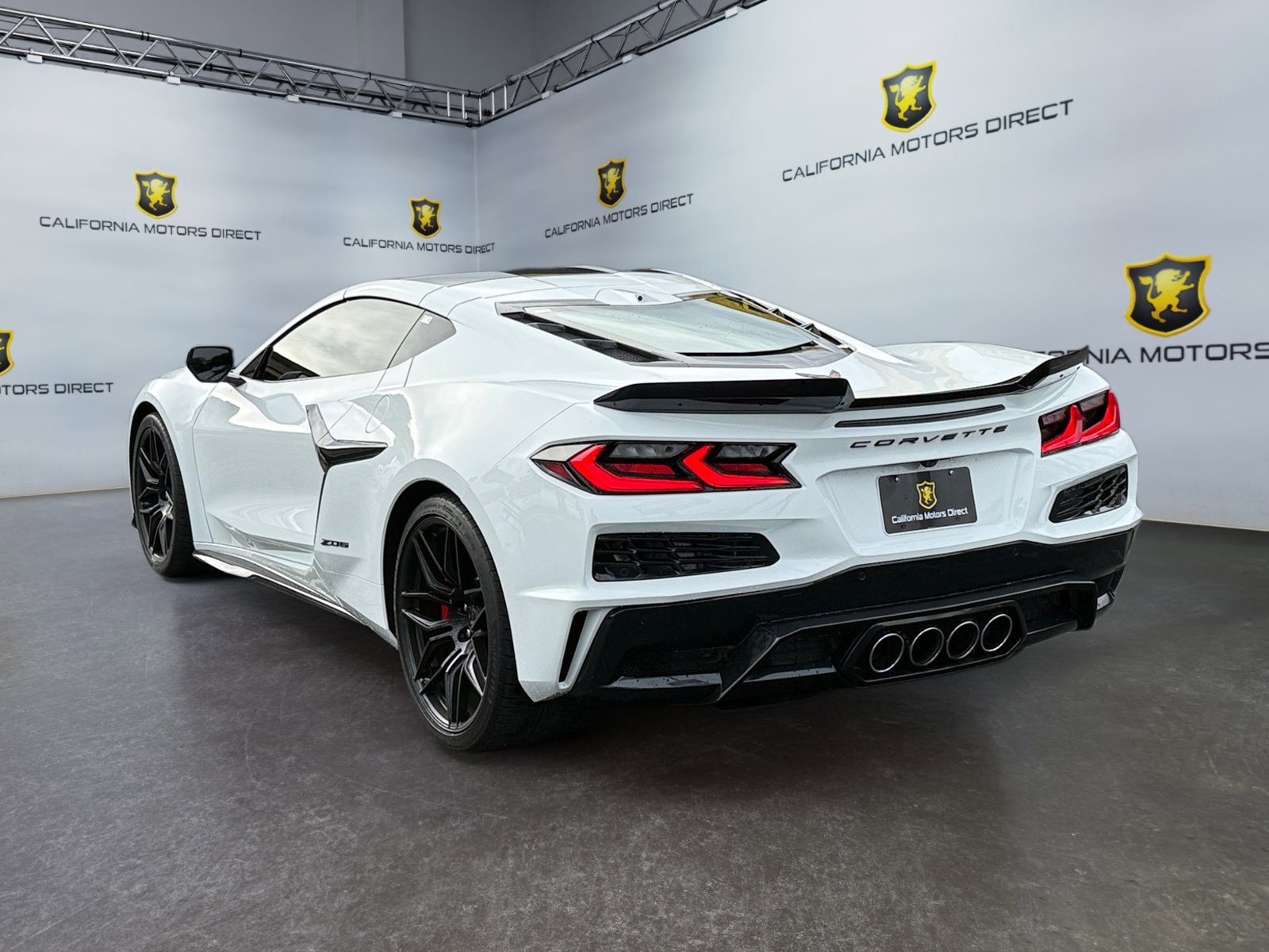 Used 2024 Chevrolet Corvette Z06 image 3