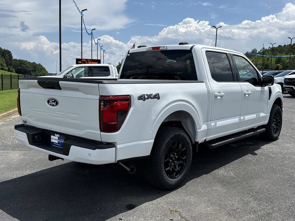 New 2026 Ford F150 XLT w/ XLT Black Appearance Package AWD/4WD image 7