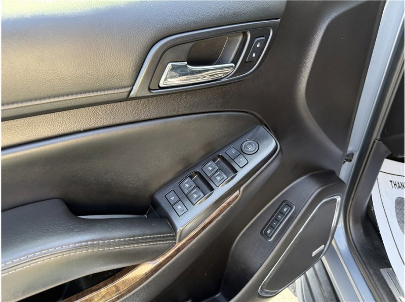 Used 2016 Chevrolet Suburban LT w/ Max Trailering Package RWD image 16