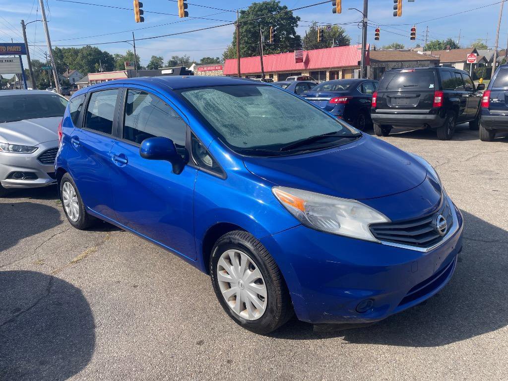 Used 2014 Nissan Versa Note SV image 2