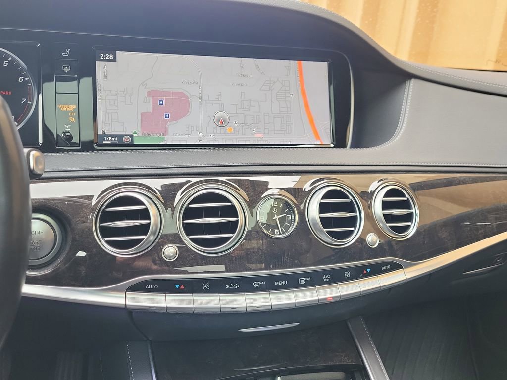 Used 2015 Mercedes-Benz S 550 4MATIC Sedan image 16