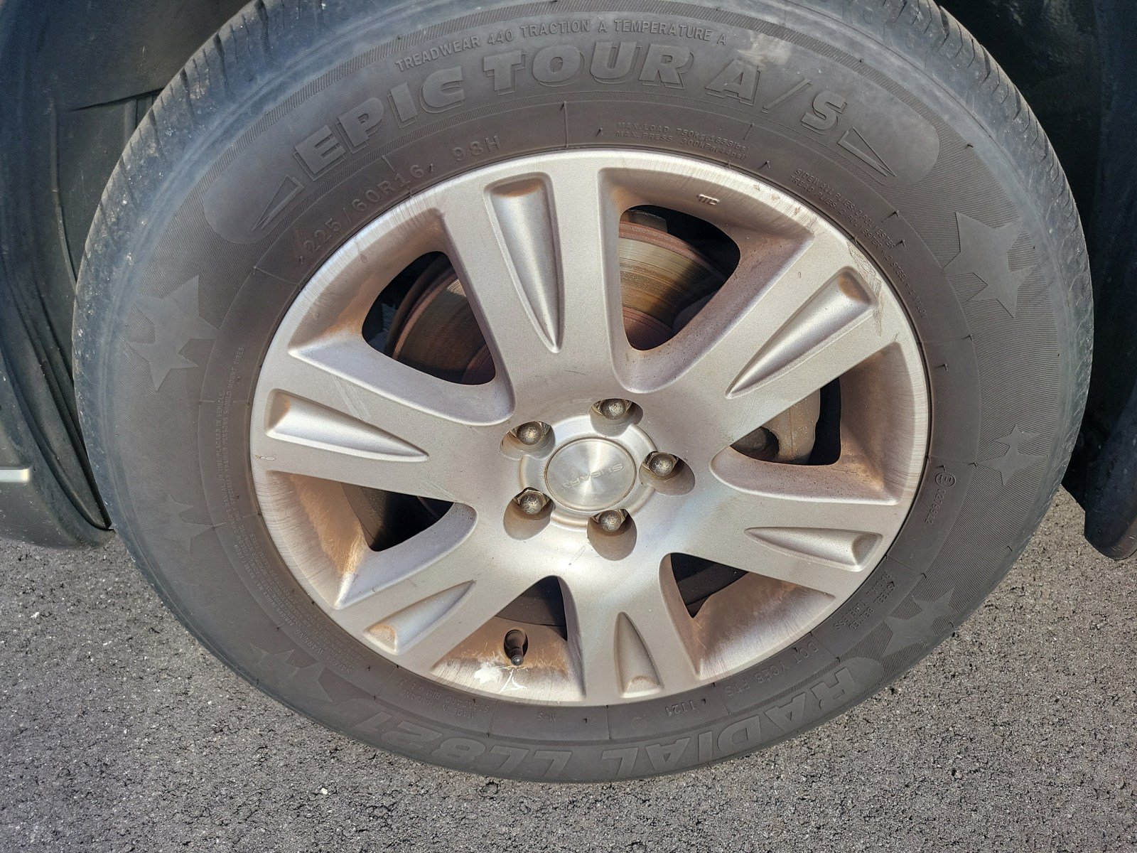 Used 2005 Subaru Outback 2.5i AWD/4WD image 6