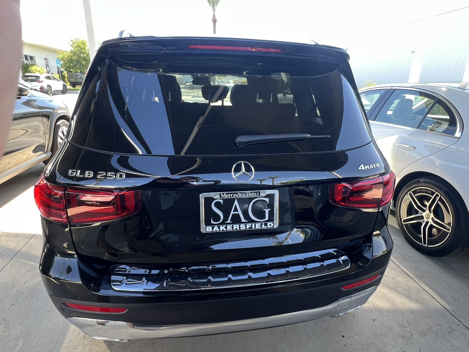 New 2026 Mercedes-Benz GLB 250 4MATIC image 4