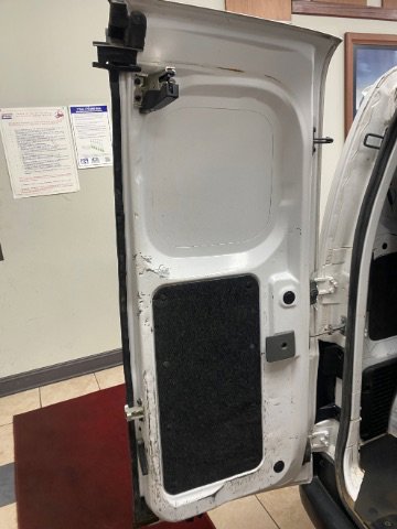 Used 2020 Nissan NV200 S image 17