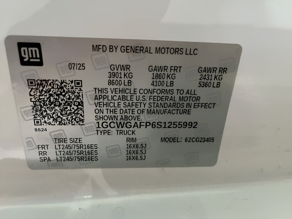 Used 2025 Chevrolet Express 2500 w/ Communications Package RWD image 29