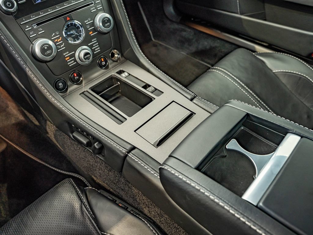 Used 2015 Aston Martin V8 Vantage GT RWD image 32
