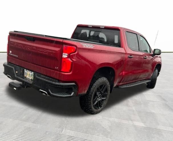 Used 2025 Chevrolet Silverado 1500 LT Trail Boss w/ Convenience Package II image 8