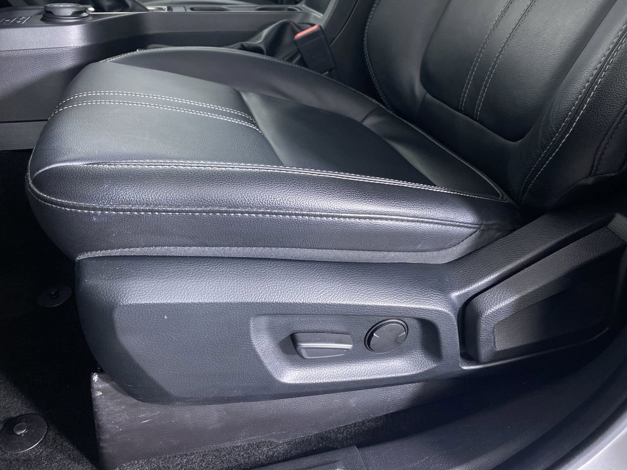 Used 2019 Ford Ranger Lariat w/ Equipment Group 501A Mid image 10