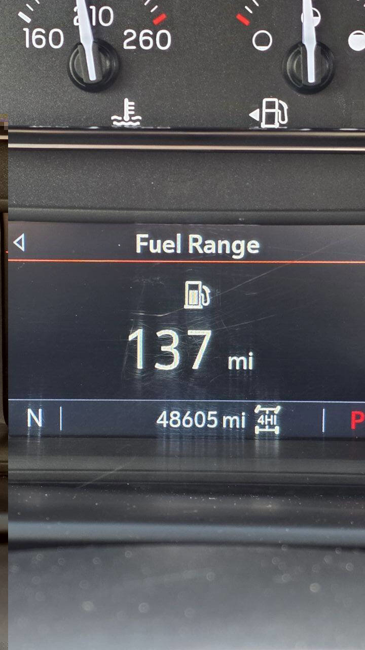 Used 2021 GMC Sierra 1500 SLE w/ X31 Off-Road Package image 16