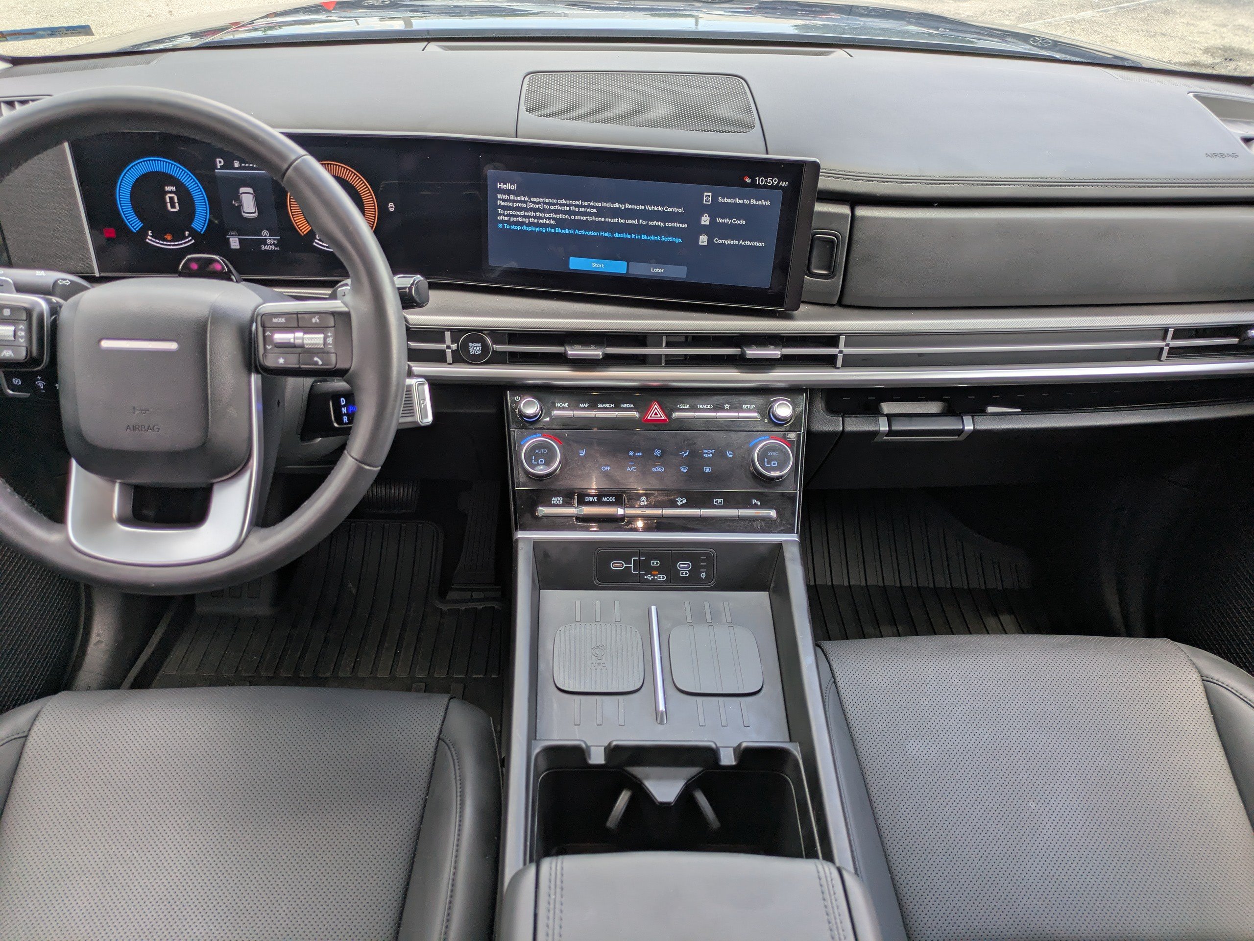 Used 2026 Hyundai Santa Fe SEL FWD image 14